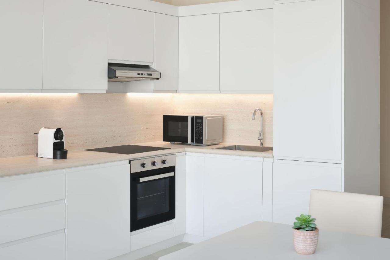 Hotel Element By Westin West Bay Doha Exterior foto A modern kitchen