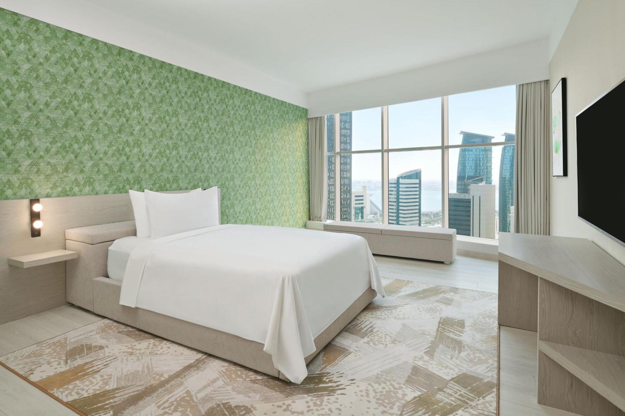 Hotel Element By Westin West Bay Doha Exterior foto A guest room at the hotel